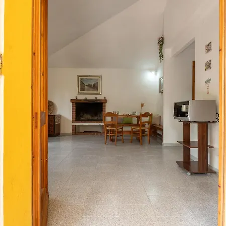 Ampia Con Giardino A 5 Minuti Dal Mare- Casa Janas