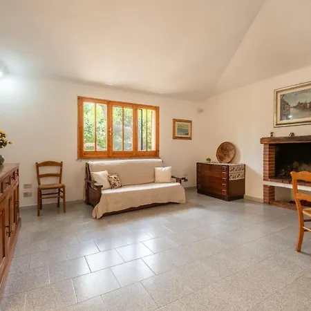 Ampia Con Giardino A 5 Minuti Dal Mare- Casa Janas Sìnnai