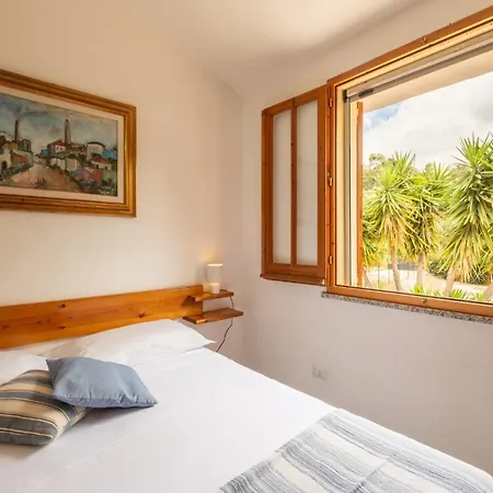 Appartement Ampia Con Giardino A 5 Minuti Dal Mare- Casa Janas Sìnnai