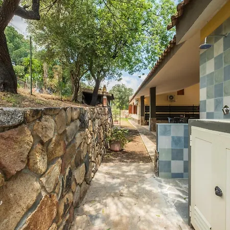 Ampia Con Giardino A 5 Minuti Dal Mare- Casa Janas Sìnnai